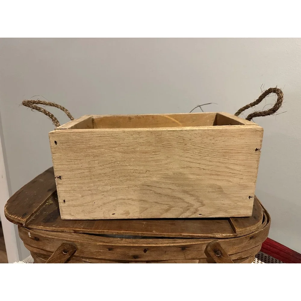 Rustic Wooden American Flag Crate Decorative Box Jute Rope Handles Americana